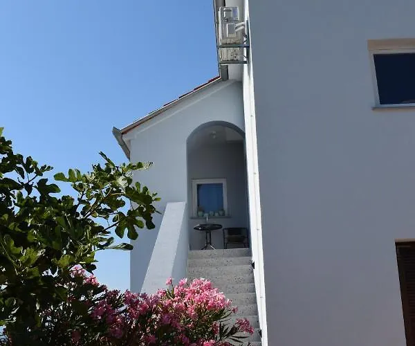 Podine, * Kruševo